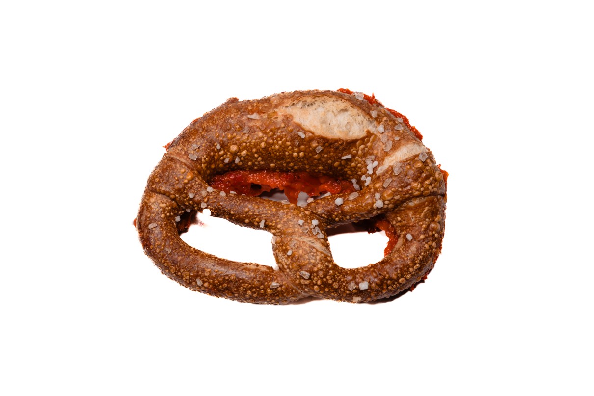 Baby Brezel mit veganem Aufstrich
